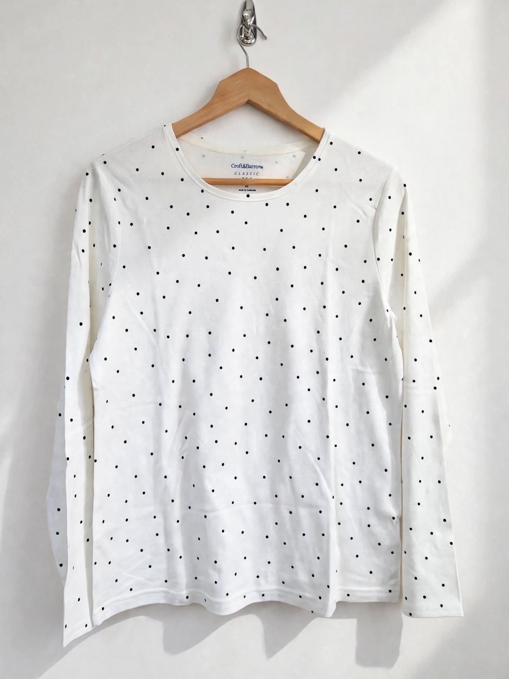 Croft& Barrow Classic White Black Polka Dot Long Sleeve Cotton Tee Size M